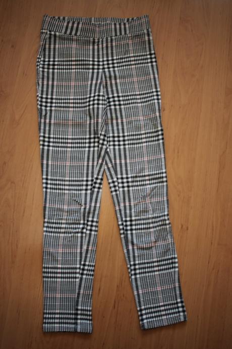 Kárované legíny, h&m,140