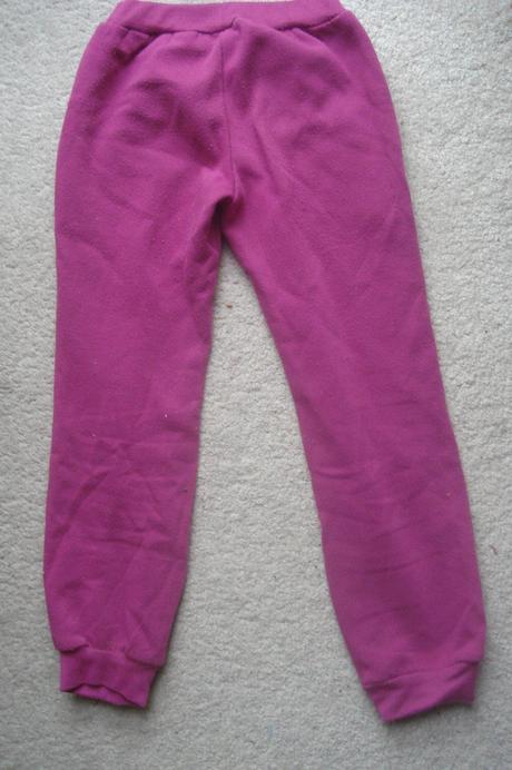 Tepláky na lítačku, 128