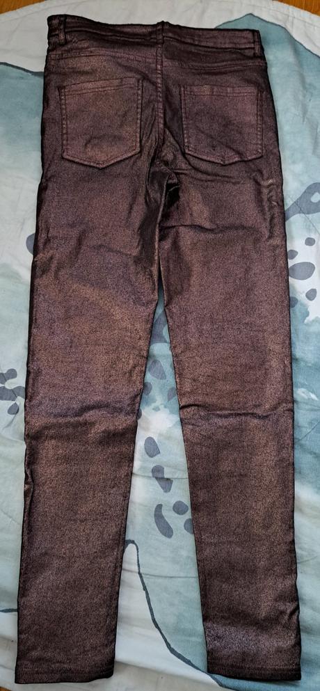 Džíny metalického vzhledu, calzedonia,158