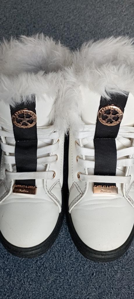 Boty s chlupem zn."cathay moda" vel."32", 32