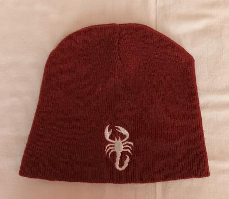 Čepice vínová, 122