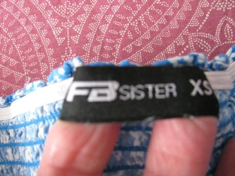 Krásné letní modré šaty s drobnými kvítky, xs