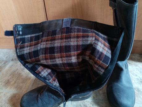 Dívčí kozačky, 32