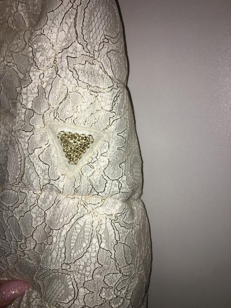 Bílá zimní bunda guess, guess,s