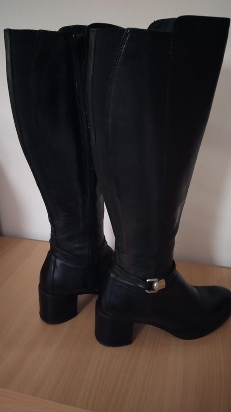 Kožené kozačky zn.baťa, vel.36, baťa,36