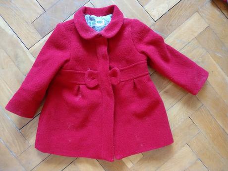 Červený kabátek s mašlí, zara,86