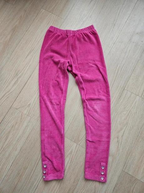 Legíny, vel. 128/134, 128