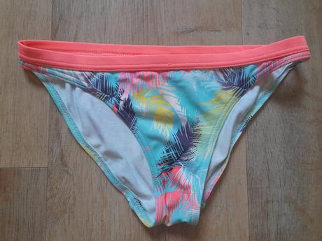 Plavky 3ks - vrchní+spodní díl + uv tričko,134/140, decathlon,134