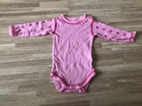 Vlněné body joha s kytičkama, 50