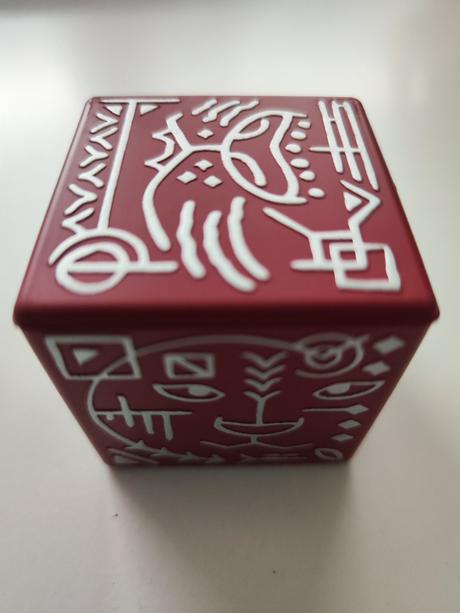 Sběratelská kostka qbe world, 