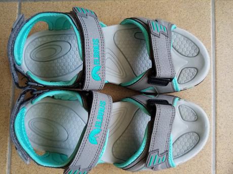 Sandále trekové, 37