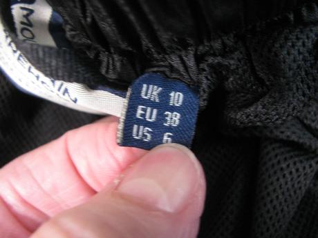 Černé volnočasové šusťákové podšité kalhoty, mountain warehouse,38