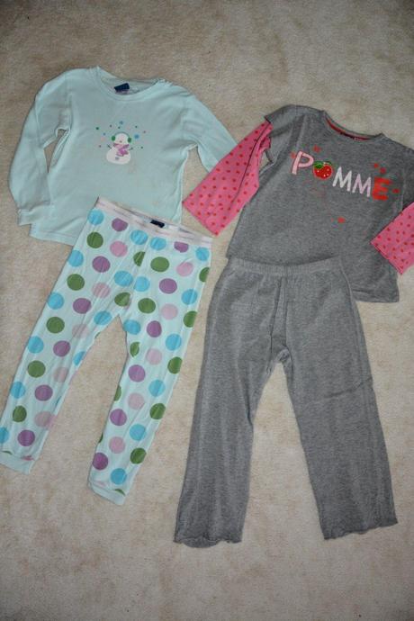 Pyžamo se sněhulákem a s jablíčkem, lupilu,104