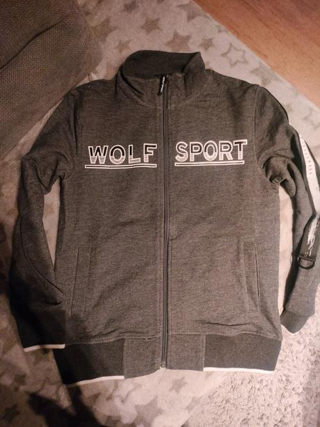 Mikina velikost 152, wolf,152
