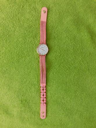 Nové růžové hodinky, 