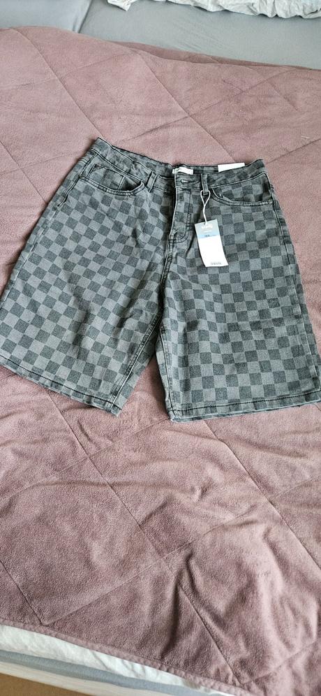 Kraťasy, sinsay,164