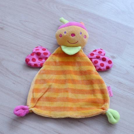 Plysova hracka pro miminka,