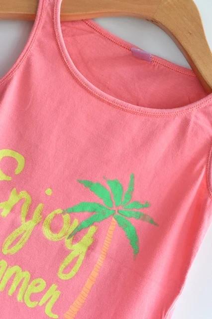 Tílko vel. 2 - 3 let, dopodopo,98