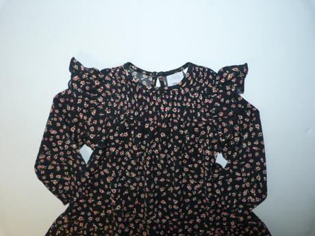 Zara šaty černé, drobně květované vel. 92, zara,92