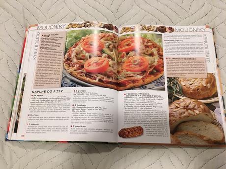 Kniha kuchařka, 