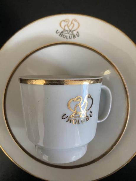 Porcelánový set s logem, 