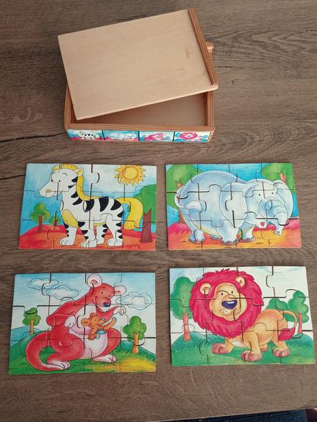 Dřevěné puzzle v krabičce, 