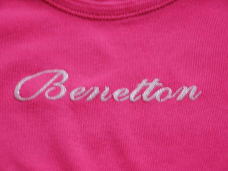 Benetton ruzovo malinovo cerneve barvy 122/128, benetton,122