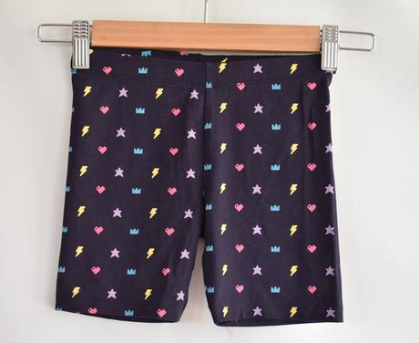 Kraťasy vel. 6 - 7 let, f&f,122