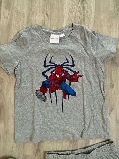 Pyžamo spiderman, 122