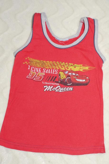 Cervene tilko s mc queenem, c&a,86