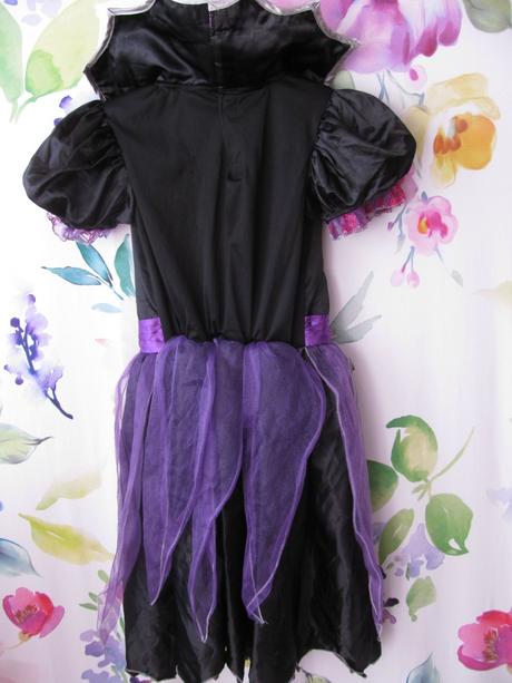 Karneval-krásné šaty pro čarodějku, královnu upírů,