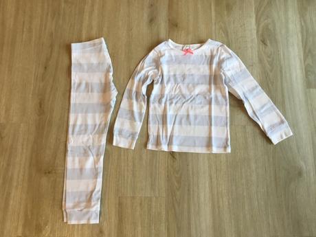 Pruhované pyžamo, h&m,110