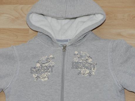 Velmi tepla mikina s koziskem vel. 128, alive,128