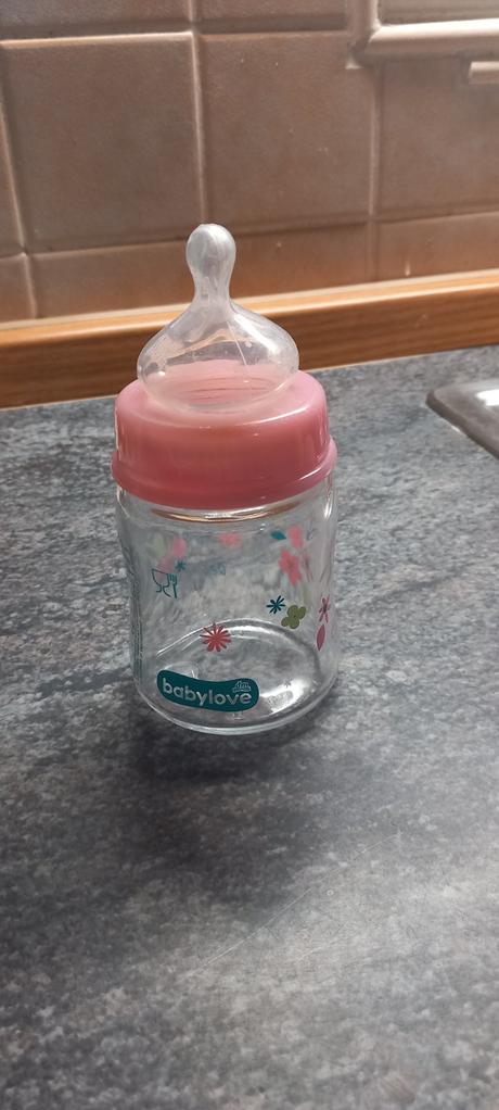 Prodám láhev pro miminko, babylove