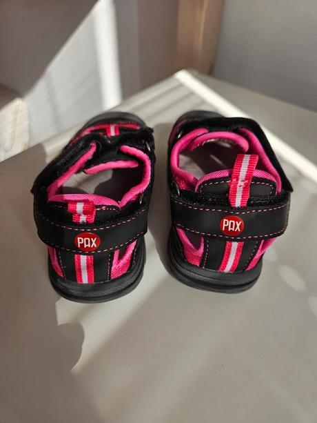 Sandály pax, vel. 25 (stélka 14,5 cm), 25