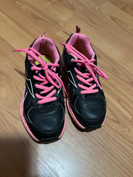 Botasky reebok vel. 31/ 32, reebok,31