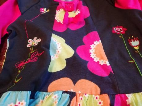 Krásná nová tunika pro slečnu 98-104, 98