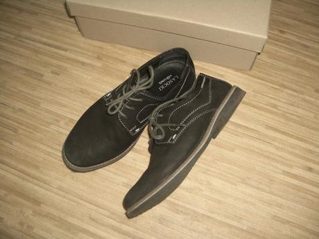 Společenské boty-polobotky vel.33 stélka 22cm témě, lasocki,33