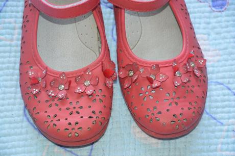 33 34 vzdušné balerínky s kamínky, 33