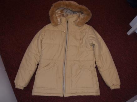 Bunda s oddělávatelnou kapucí items s, items,s