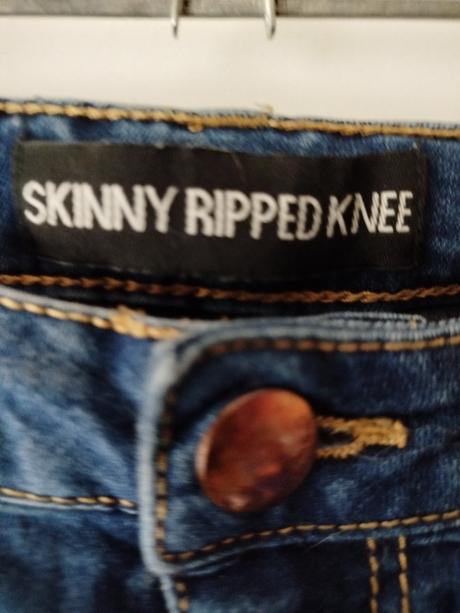 Džíny zn. miss evie vel.122, 122