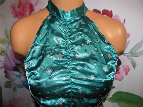 Karnevalové šaty-krásná čarodějka, 