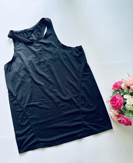 Tílko sportovní dámské - v.cca s, s