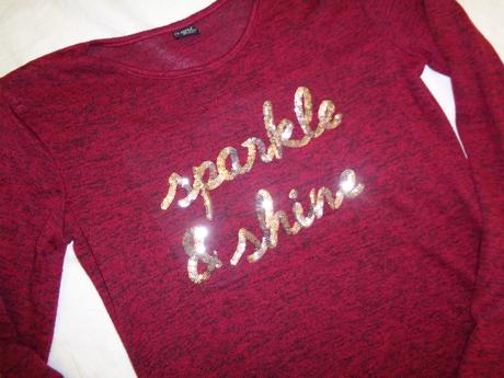 Luxusní vínový svetr s flitrovým nápisem 170/176, 170