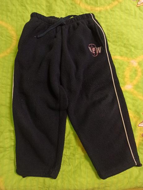 Teplé tepláky a čepice, 104–116