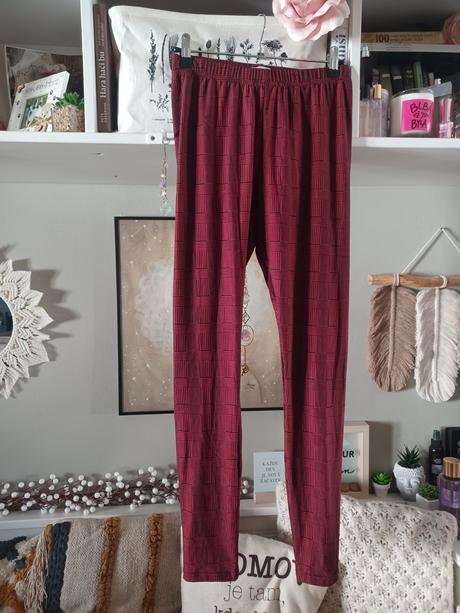 Kárované legíny, gate,164