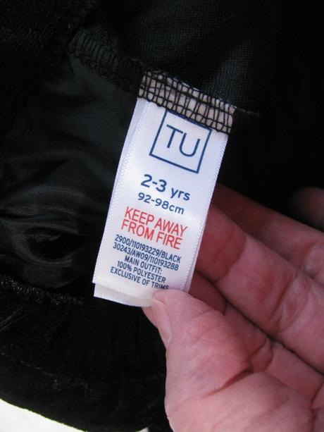 Karnevalový kostým-krásná černo růžová kočička,