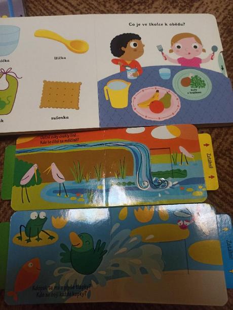 Knihy s posuvnými prvky, 