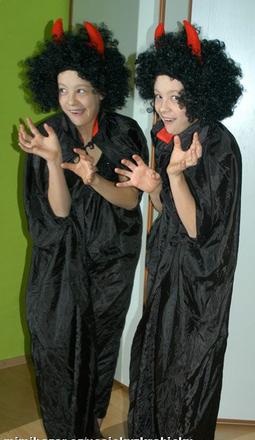 Karnevalový plášť pro lucifera, drákulu, čerta, 