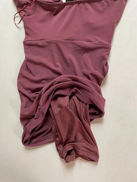 Nové sexy minišaty/nebo top, vel s, pc 480 kč, pul, pull&bear,s